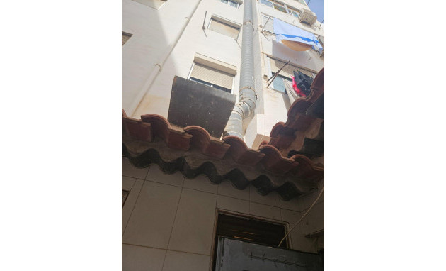 Herverkoop - Reclame - Alicante - Raval Roig-Virgen del Socorro