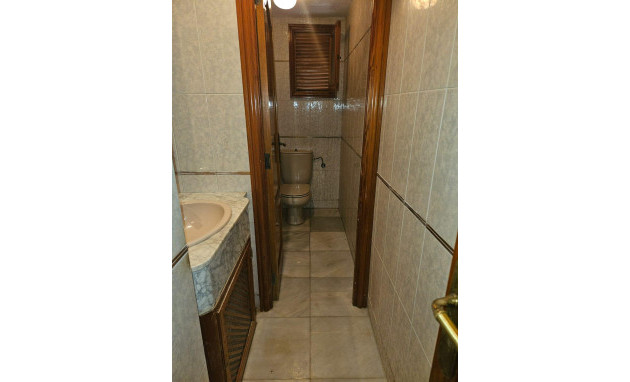 Herverkoop - Reclame - Alicante - Raval Roig-Virgen del Socorro