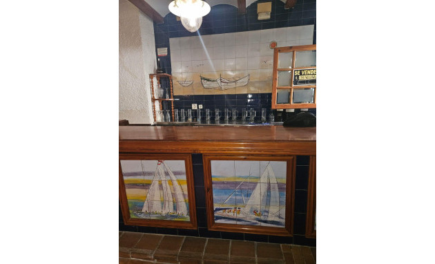 Herverkoop - Reclame - Alicante - Raval Roig-Virgen del Socorro