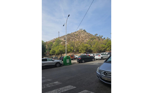Herverkoop - Reclame - Alicante - Raval Roig-Virgen del Socorro