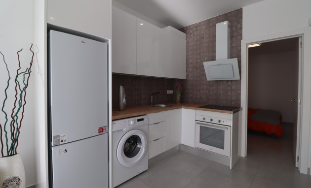 Herverkoop - Herenhuis - Torrevieja - San Luis