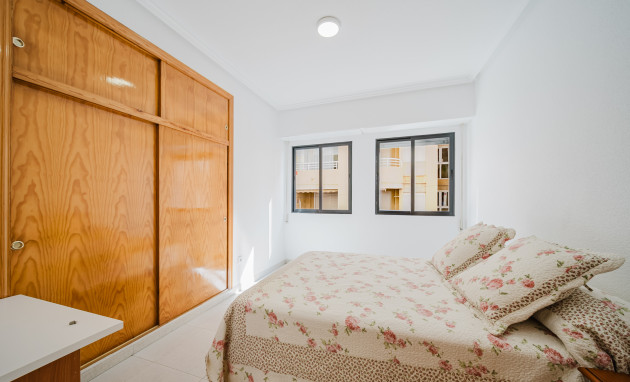 Herverkoop - Apartment - Torrevieja - La Mata