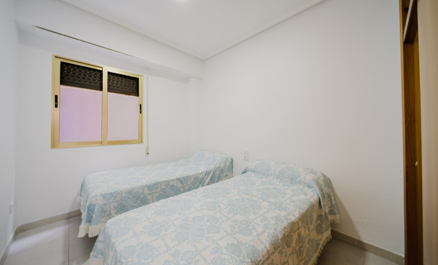 Herverkoop - Apartment - Torrevieja - La Mata