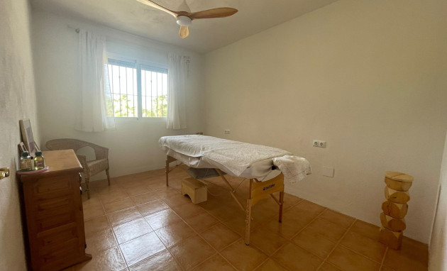 Herverkoop - Finca / Country Property - Abanilla