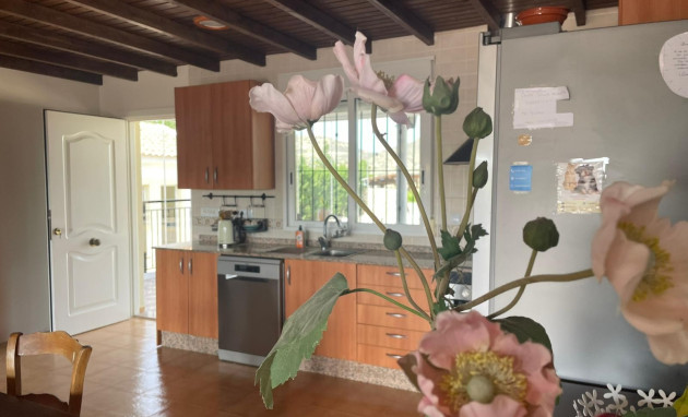 Herverkoop - Finca / Country Property - Abanilla