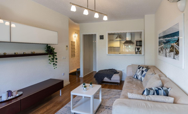 Herverkoop - Apartment - Orihuela Costa - Campoamor