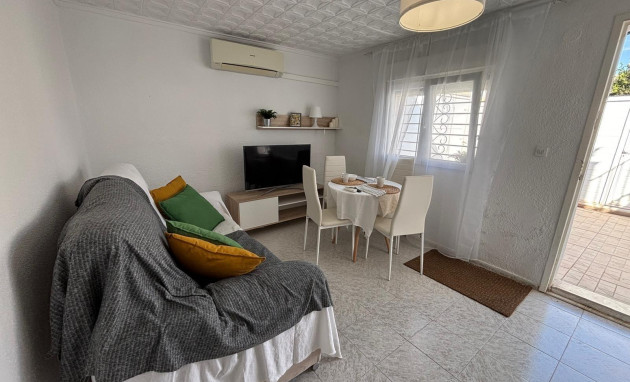 Herverkoop - Bungalow - Gelijkvloers - Torrevieja - El limonar