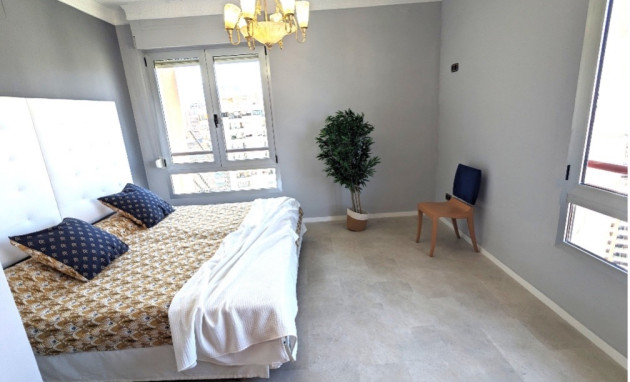 Herverkoop - Apartment - Benidorm - Benidorm - City