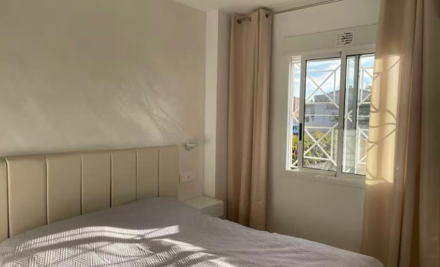 Herverkoop - Bungalow - Gelijkvloers - Torrevieja - Torreblanca