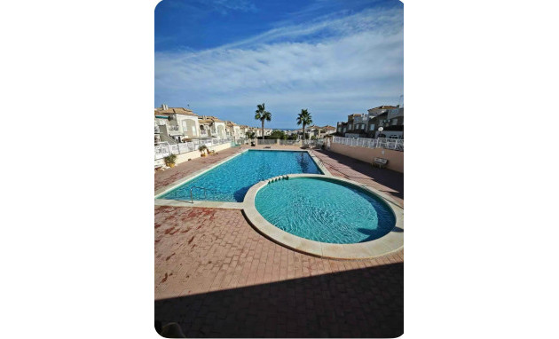 Herverkoop - Bungalow - Gelijkvloers - Torrevieja - Torreblanca