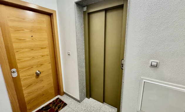 Herverkoop - Apartment - Formentera del Segura - Formentera - Village