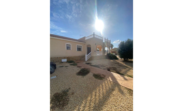 Herverkoop - Villa - Catral - Costa Blanca