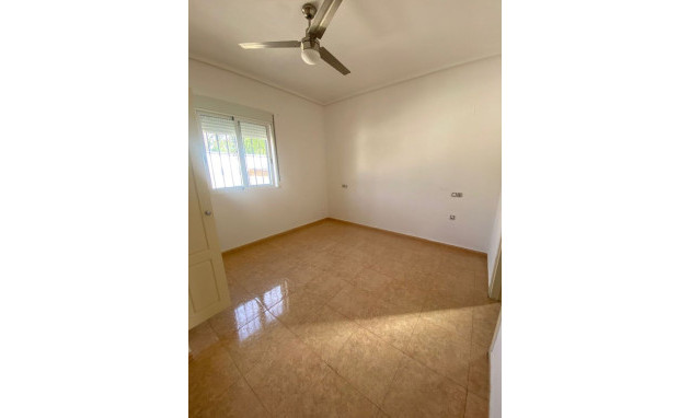 Herverkoop - Villa - Catral - Costa Blanca