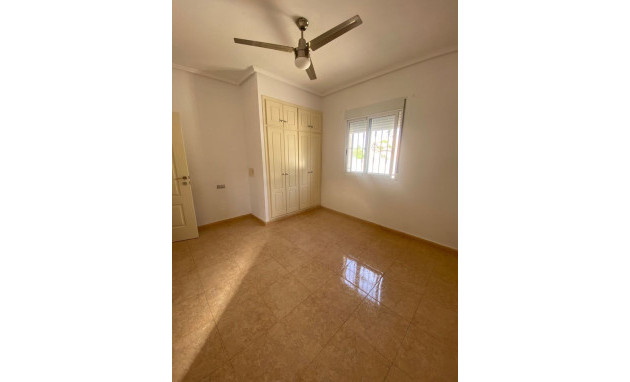 Herverkoop - Villa - Catral - Costa Blanca