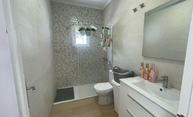 Reventa - Villa - Playa Flamenca