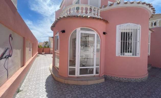 Reventa - Villa - Playa Flamenca