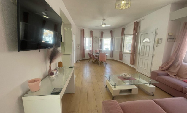 Reventa - Villa - Playa Flamenca