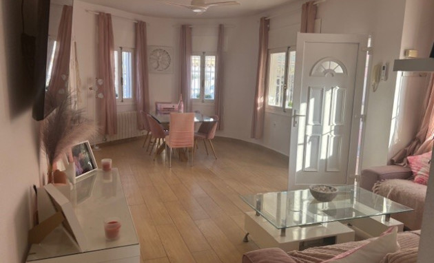 Reventa - Villa - Playa Flamenca