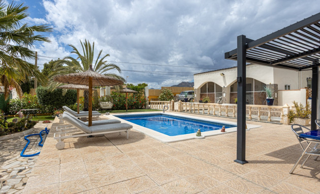 Reventa - Country Property - Albatera