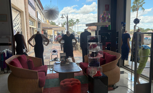 Herverkoop - Shop - Algorfa - La Finca Golf