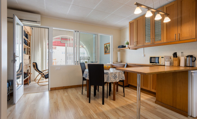 Herverkoop - Terraced house / Townhouse - Torrevieja - La siesta