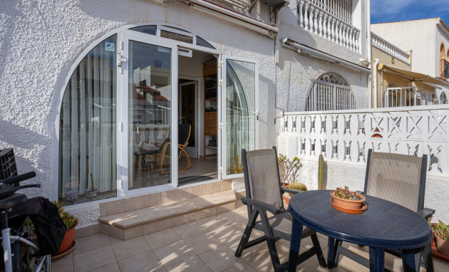 Herverkoop - Terraced house / Townhouse - Torrevieja - La siesta