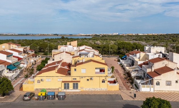 Herverkoop - Terraced house / Townhouse - Torrevieja - La siesta