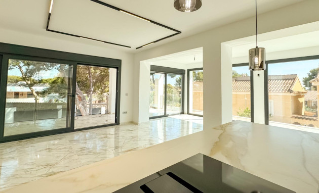 Revente - Villa - Torrevieja - Los balcones