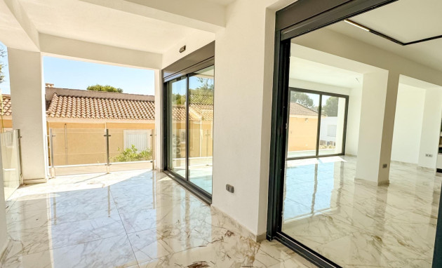 Revente - Villa - Torrevieja - Los balcones