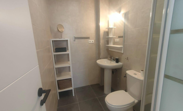 Herverkoop - Apartment - Torrevieja - Los Frutales