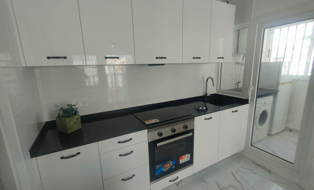 Herverkoop - Apartment - Torrevieja - Los Frutales