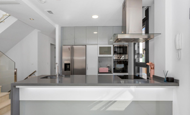 Herverkoop - Villa - Torrevieja - Sector 25