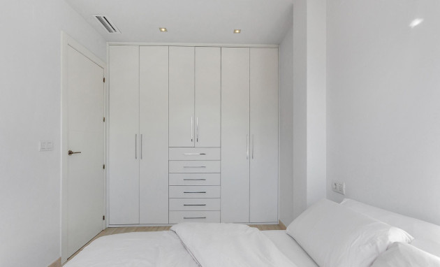 Herverkoop - Villa - Torrevieja - Sector 25