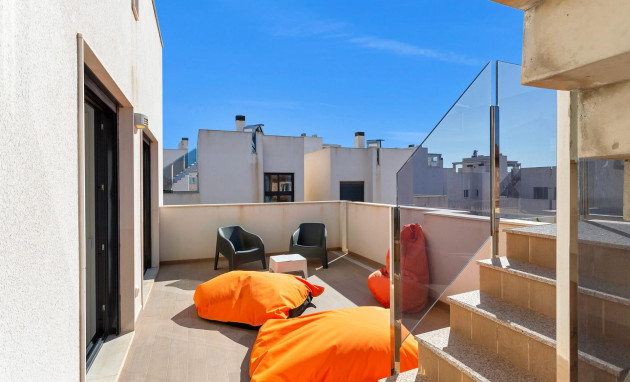 Herverkoop - Villa - Torrevieja - Sector 25