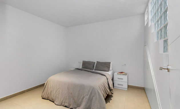 Herverkoop - Villa - Torrevieja - Sector 25