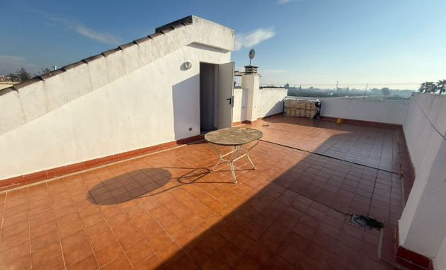 Herverkoop - duplex - Daya Nueva