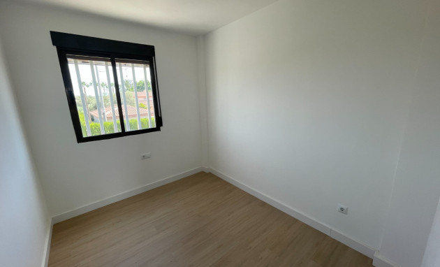 Herverkoop - Herenhuis - Daya Nueva - Daya Nueva - Town