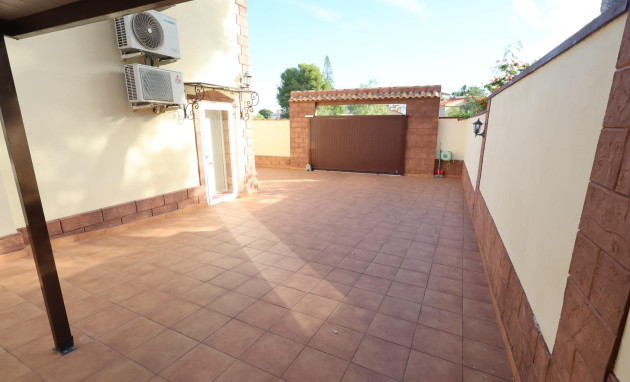 Revente - Villa - Torrevieja - Los Balcones - Los Altos del Edén