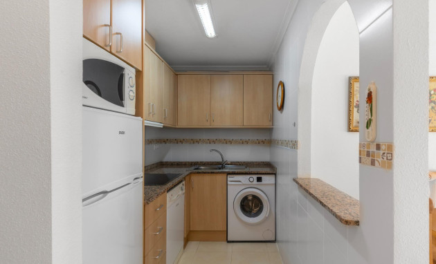 Herverkoop - Apartment - Torrevieja - Estacion de autobuses