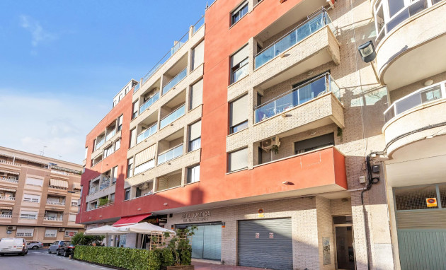 Herverkoop - Apartment - Torrevieja - Estacion de autobuses