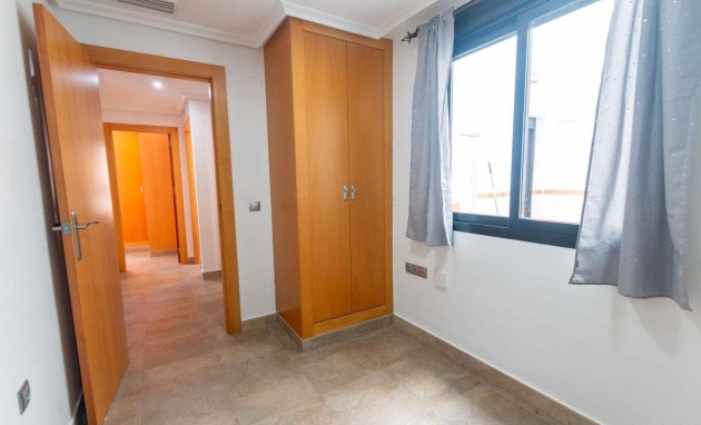 Herverkoop - Apartment - La Mata - La Mata - Town