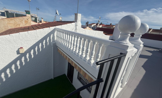 Herverkoop - Bungalow - Gelijkvloers - Torrevieja - Torretas