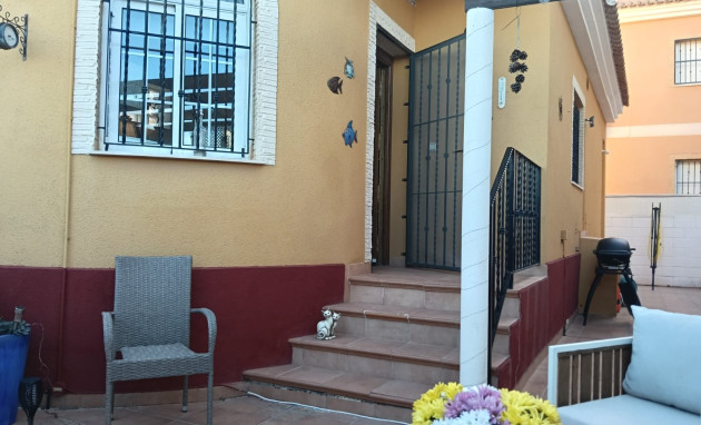 Revente - House - Detached Villa (4) - Los Montesinos - La Herrada