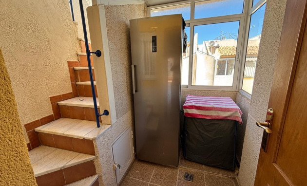 Herverkoop - Bungalow - Gelijkvloers - Torrevieja - Paseo maritimo