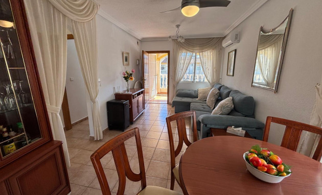 Herverkoop - Bungalow - Gelijkvloers - Torrevieja - Paseo maritimo