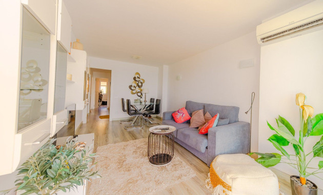 Herverkoop - Apartment - Torrevieja - Playa del cura