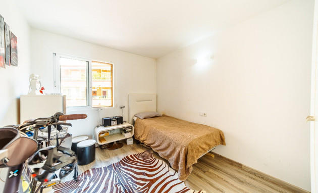 Herverkoop - Apartment - Torrevieja - Playa del cura