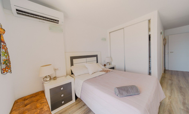 Herverkoop - Apartment - Torrevieja - Playa del cura