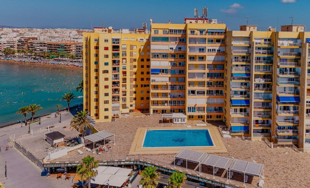 Herverkoop - Apartment - Torrevieja - Playa del cura