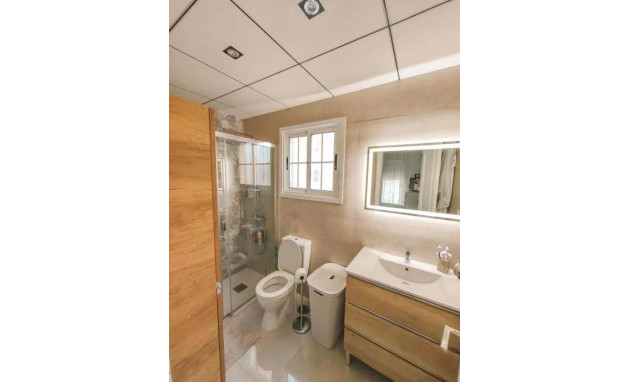 Herverkoop - Villa - Guardamar del Segura - Urb el raso